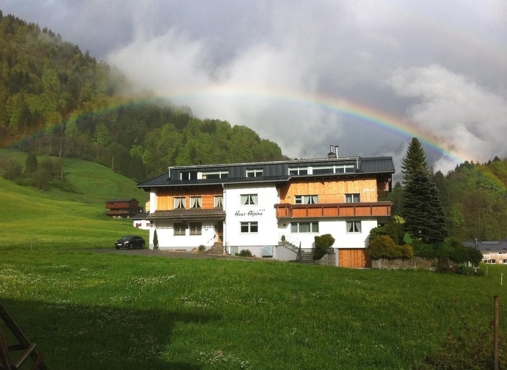 Haus Alpina Otel Au (Vorarlberg) Dış mekan fotoğraf